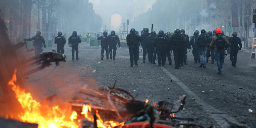 G7 Zirvesi karşıtı gösteriler devam ediyor