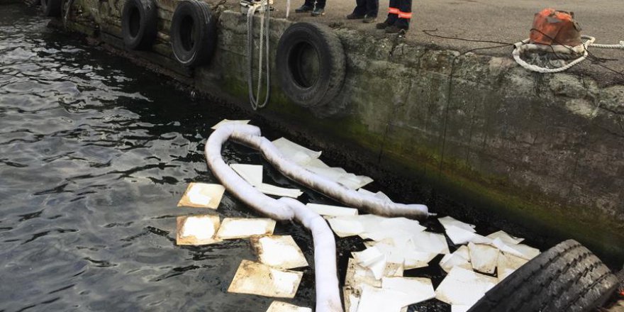 İzmit Körfezi'ni kirleten gemi tespit edildi