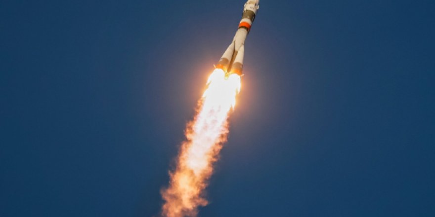 Kanada'nın 3 uydusunu SpaceX fırlattı