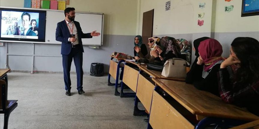 Diyarbakırlı öğretmenlere gönüllü eğitim