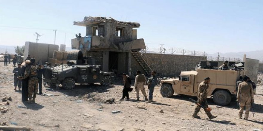 Taliban saldırısında 14 kişi öldü