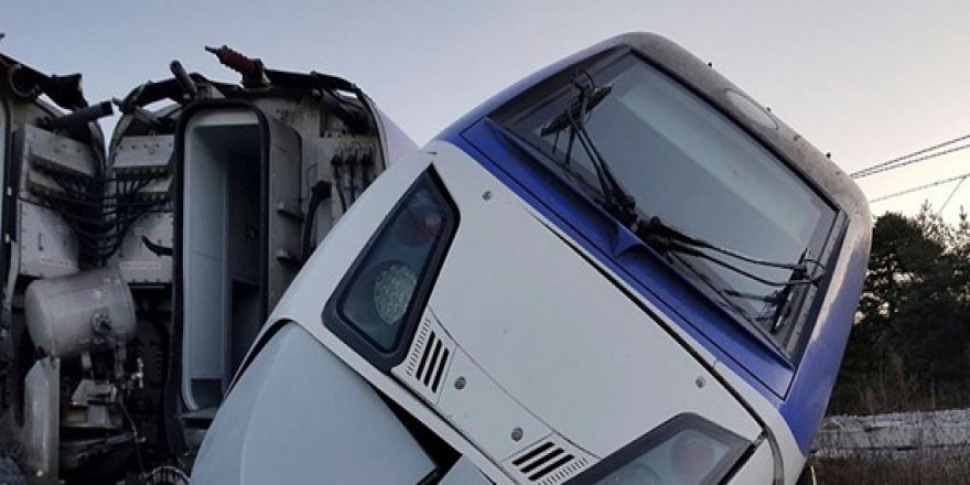 Güney Kore’de yüksek hızlı tren raydan çıktı