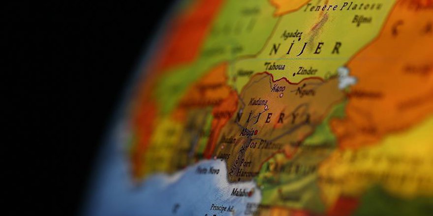 Nijerya'da 70 milyon kişi okuma yazma bilmiyor