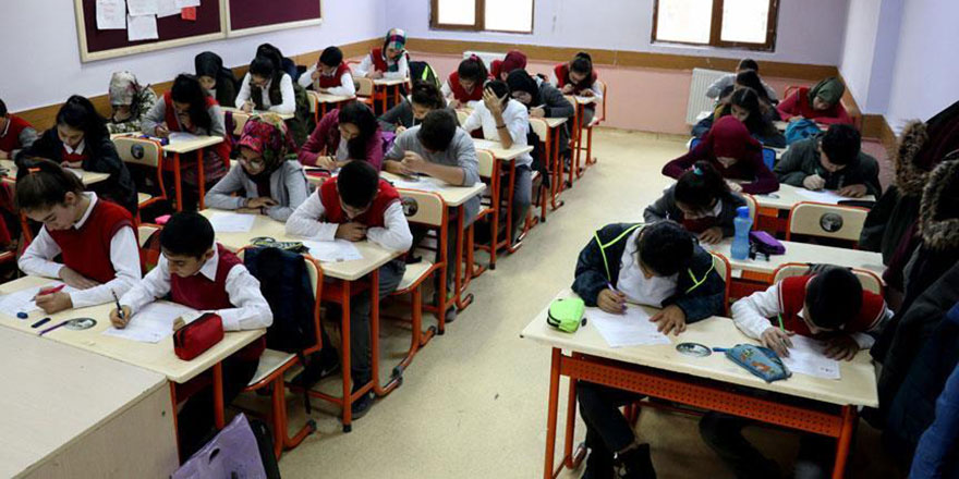 Okullarda Türkçe, matematik ve fen bilimleri başarısı izlenecek