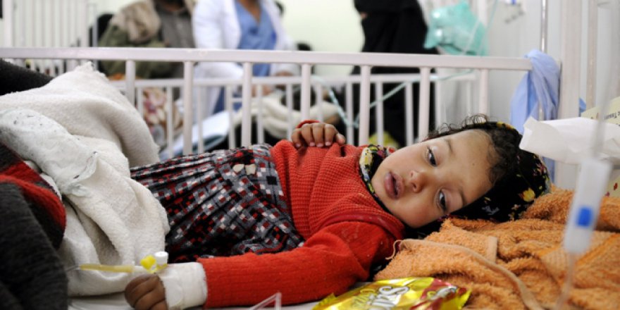 Yemen'de durum kritik: 400 bin çocuk her an ölebilir