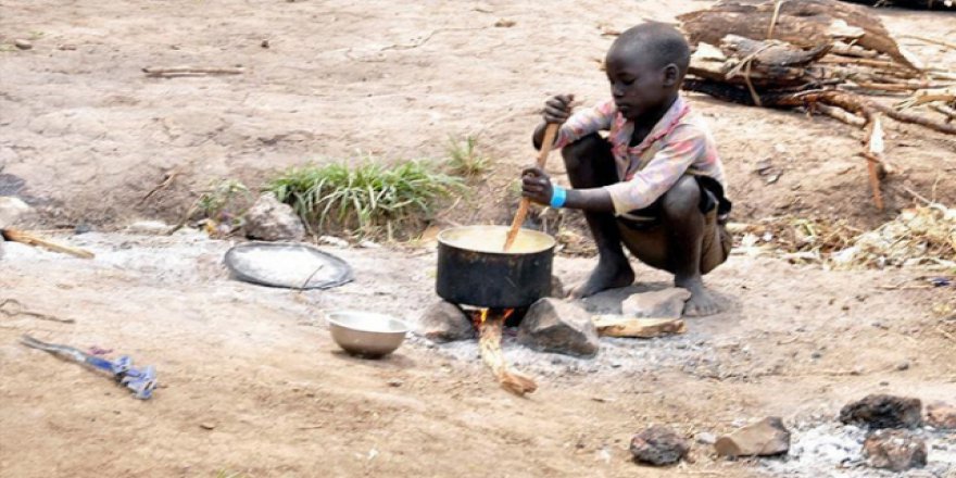 Nijeryalı çocuklar beslenemiyor