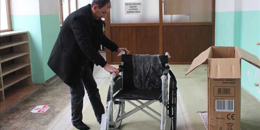 Engelli babasından camiler için örnek proje