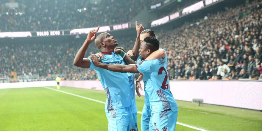 Trabzonsporlu futbolcu Nwakaeme: Allah'ı hatırlamalı ve şükretmeliyiz