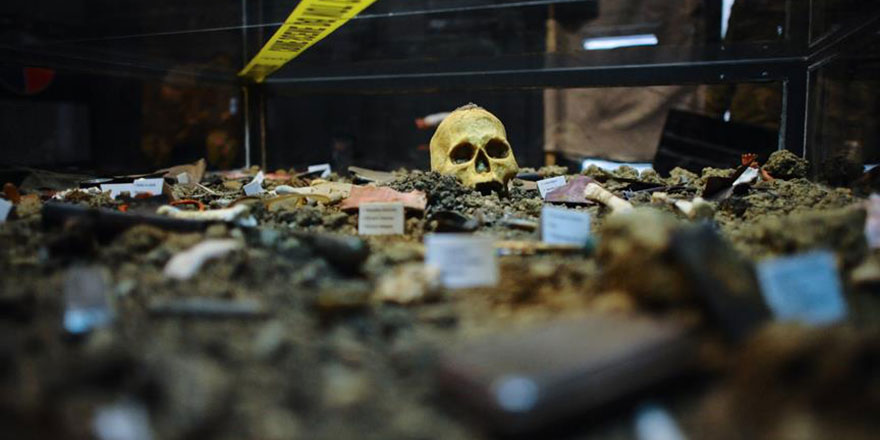 Bosna'daki savaşın acı hatırası Soykırım Müzesi'nde yaşatılıyor