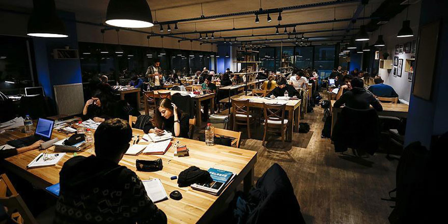 Ankara'nın 'uyanık kütüphane' kafeteryaları