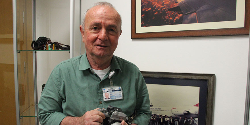 Arkadaşının yerine geldiği havalimanında 40 yılı devirdi