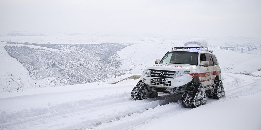 Başkentte paletli ambulanslar acil hastalar için göreve hazır
