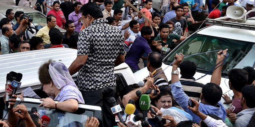 Seçime giden Bangladeş'te şiddet endişesi