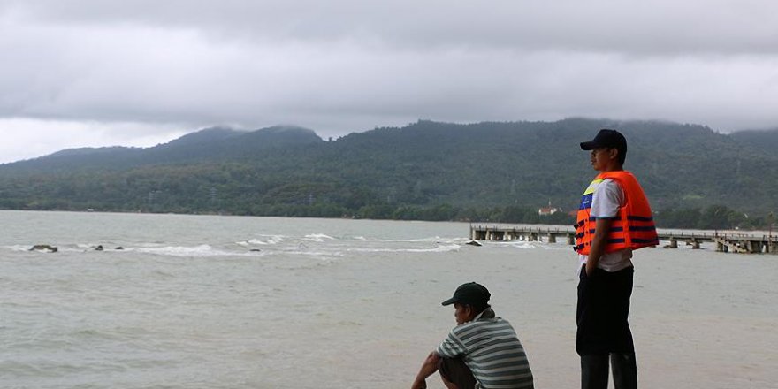 Endonezya'da üç adaya tsunami uyarı sistemi kuruldu