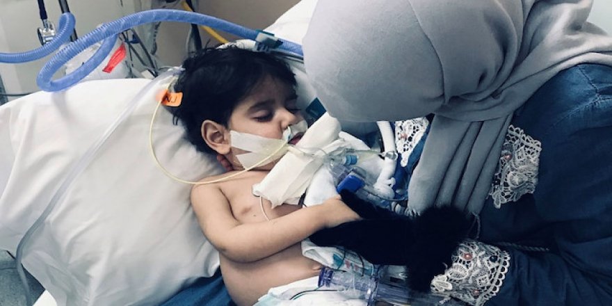 ABD'de tedavi gören Yemenli annenin hasta çocuğu Abdullah hayatını kaybetti