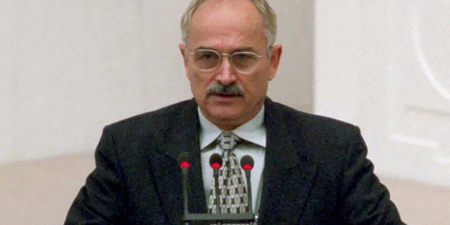 Eski Başbakan Yardımcısı Ekrem Pakdemirli için mevlit okutulacak