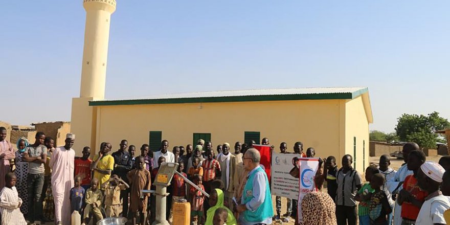 Cansuyu Derneği'nden Kamerun'a cami