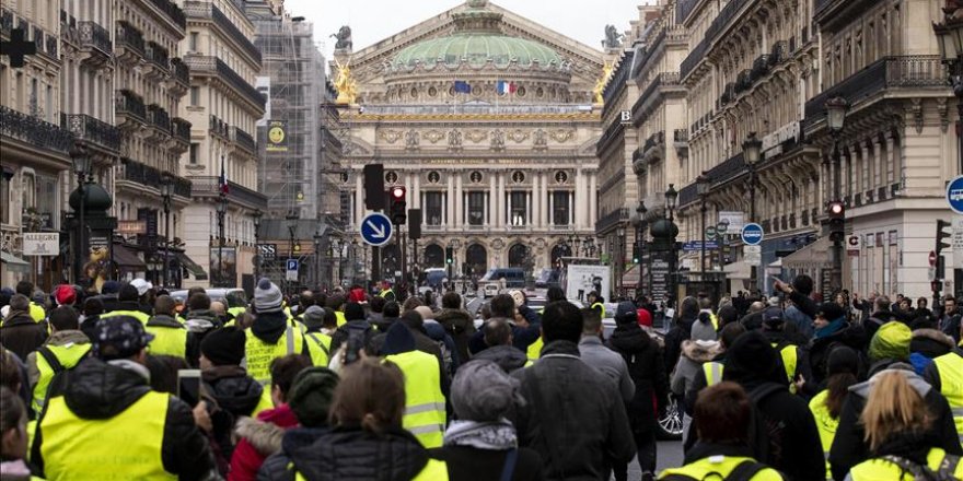 Sarı Yelekliler liderine yargı göründü