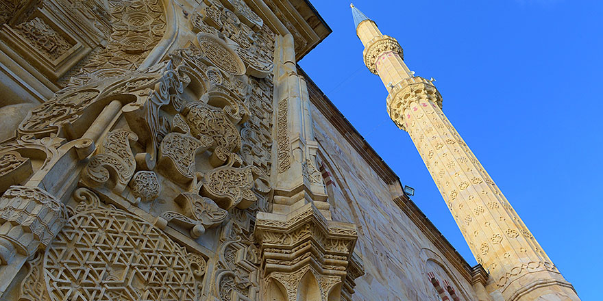 2017'de açıldı son 200 yılda böyle bir caminin örneği yok