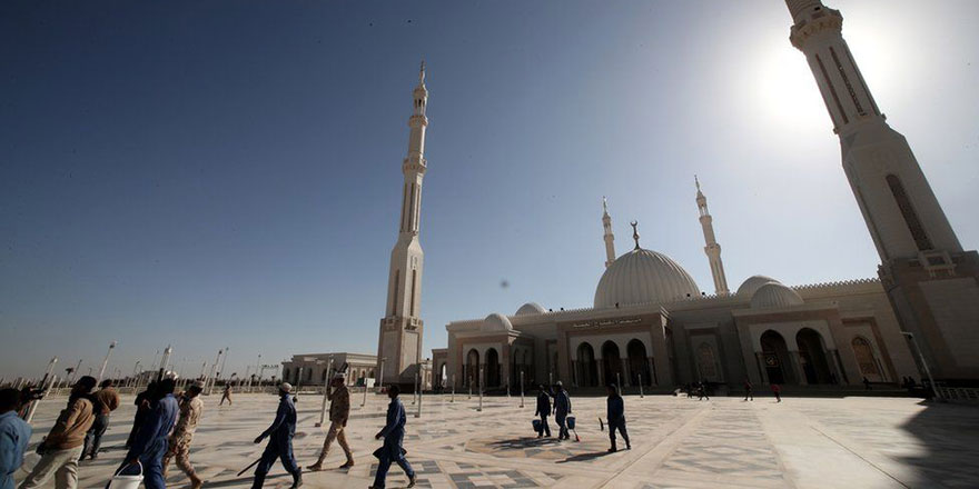 Mısır'da darbeciler 516 caminin ismini değiştirdi