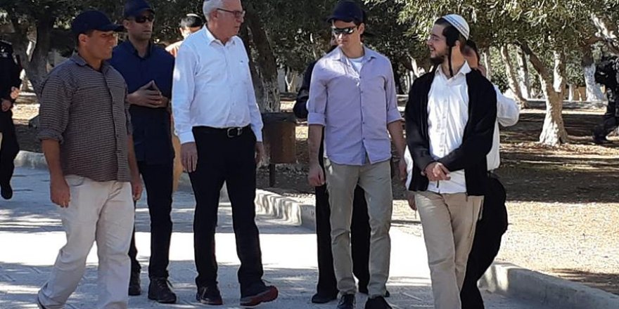 İsrailli bir bakan daha Aksa'ya yasa dışı şekilde girdi