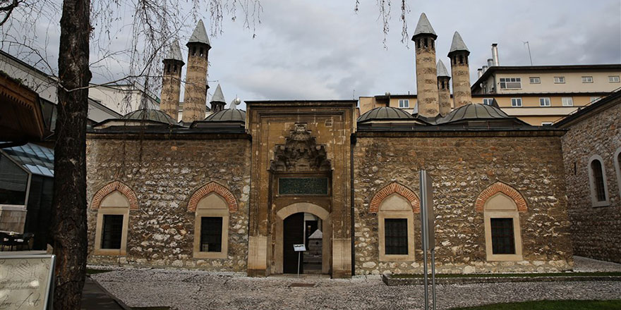 Bosna Hersek'teki medrese 482 yıldır kesintisiz eğitim veriyor