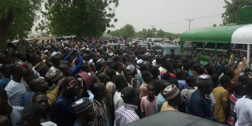 Nijerya'daki Boko Haram saldırıları on binlerce kişiyi yerinden etti