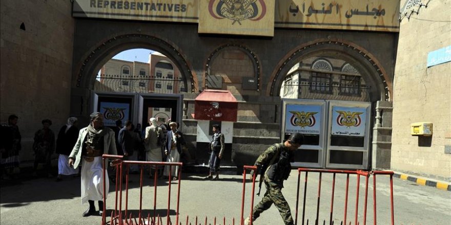 Yemen hükümetinden Husilere suçlama