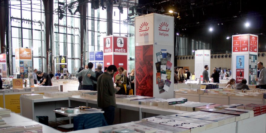 '1. Kitap Fuarı İstanbul' açıldı