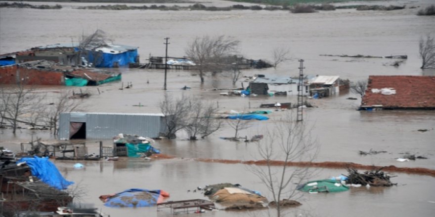 Bursa'da tarım arazileri sular altında kaldı