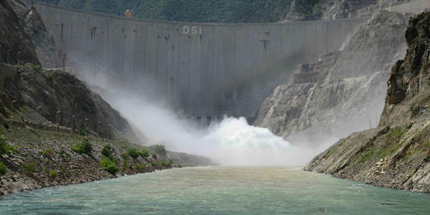 Rahmet yağdırıldı, barajlar dolduruldu