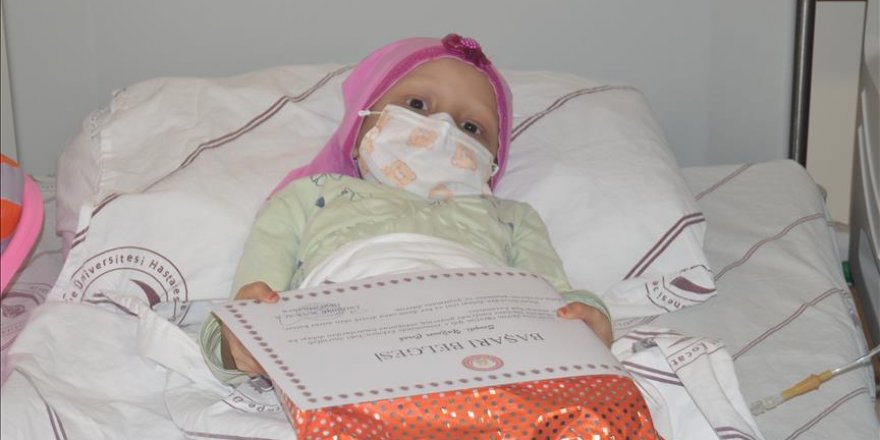 Afyonkarahisar'da buruk karne sevinci