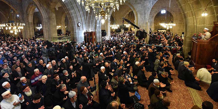 Erzurum'da 500 yıllık '1001 Hatim'in duası edildi