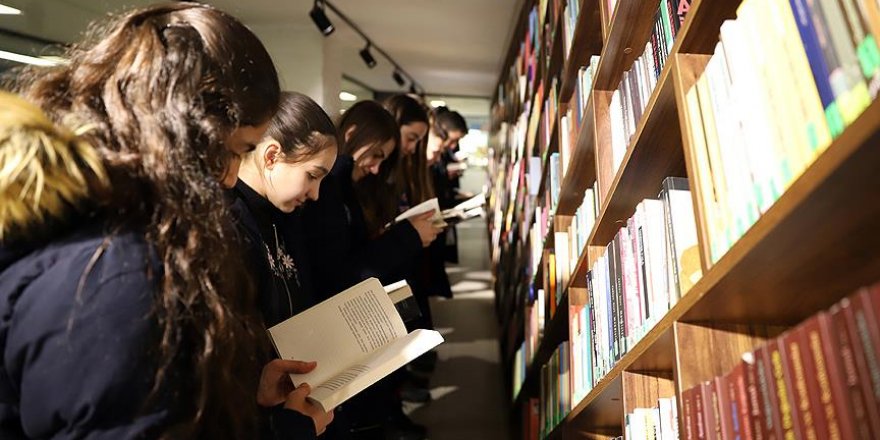 Sömestr tatili boyunca kütüphaneler öğrencileri bekliyor