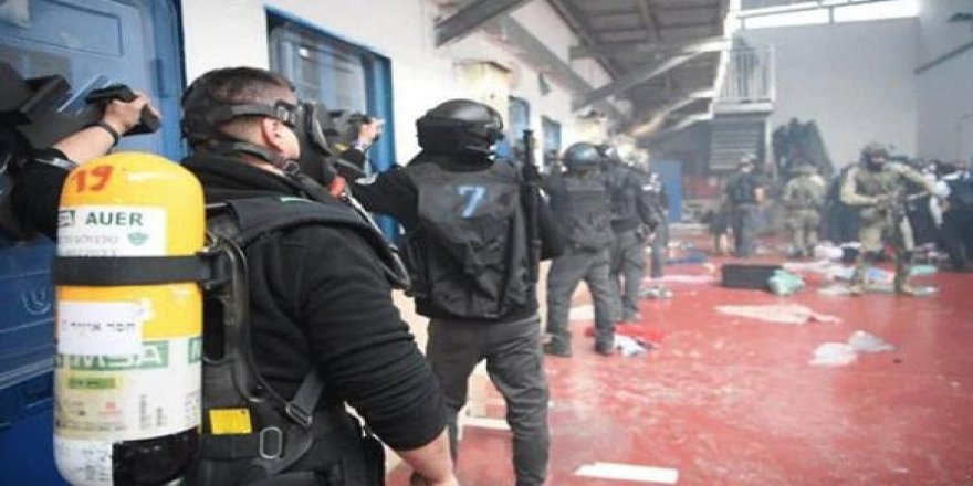 Filistinli mahkumlar yılmayacak