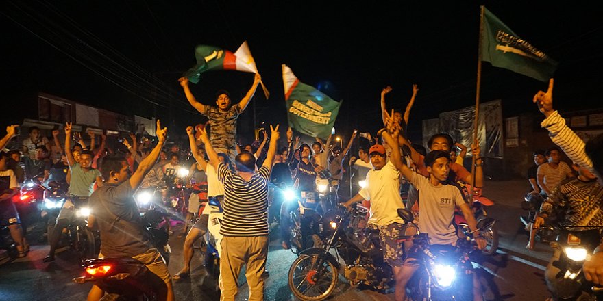 Filipinler'in Cotabato şehrinde Moro zaferi