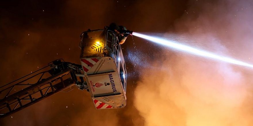 Yangınların bir diğer nedeni de sigara izmaritleri