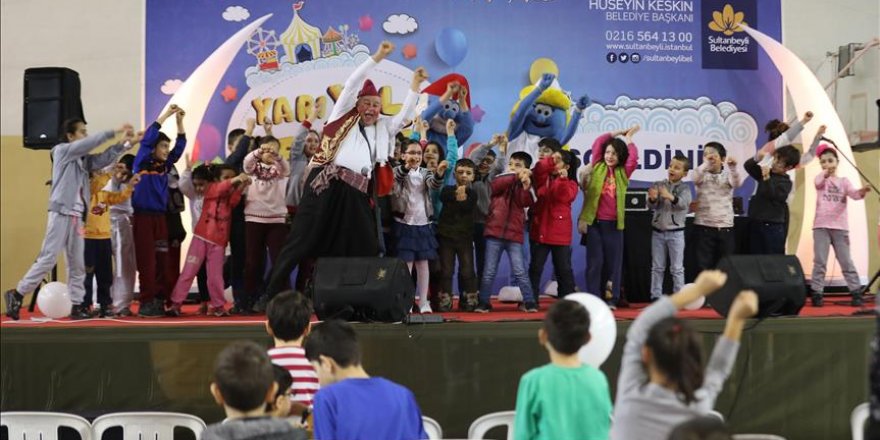 Sultanbeyli'de çocuklar için 'Yarı Yıl Şenliği'
