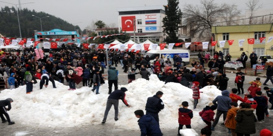 Osmaniye'de sucuk ekmek festivali