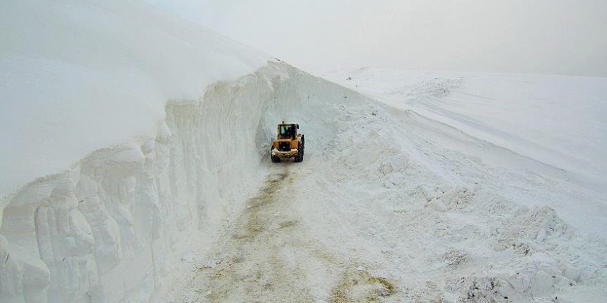 Doğu'da ısınan havalar çığ tehlikesi getirdi