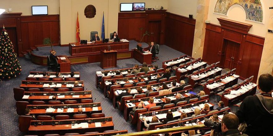 Makedonya isim sorununu çözmesi ile birliklere kabul ediliyor