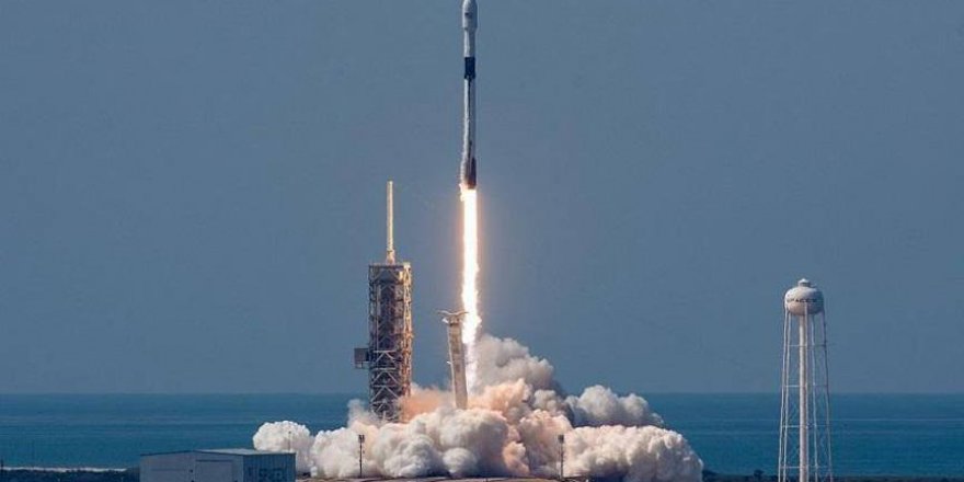 İran tüm itirazlara rağmen uydu fırlatacak