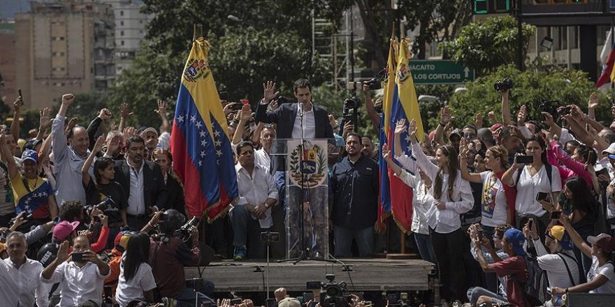 Guaido'dan desteği için İşgalci İsrail'e teşekkür