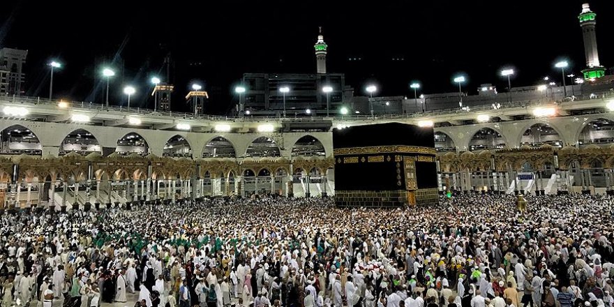 Türkiye'de 5 yılda 2 milyon kişi Hac ve Umreye gitti