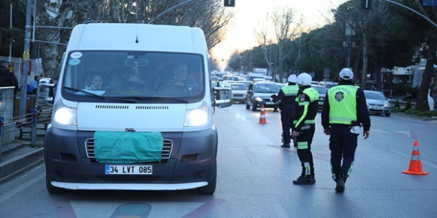 İstanbul'da okul servisleri denetlendi