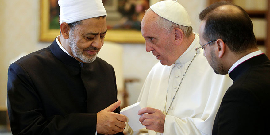 Vatikan ile Ezher, kardeşlik belgesi imzaladı