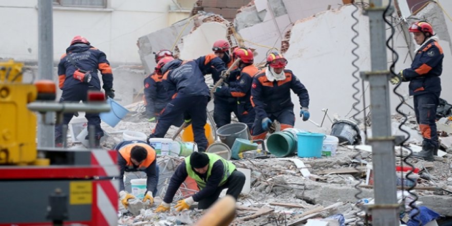 Kartal'da çöken binada hayatını kaybedenlerin sayısı 17 oldu