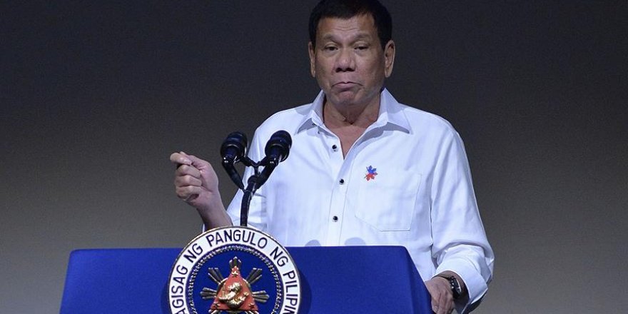 Duterte'den 'Katolik Kilisesi reforma gitmeli' yorumu