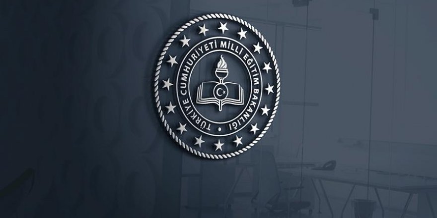 MEB yeni atölyeleri için öğretmen eğitiyor