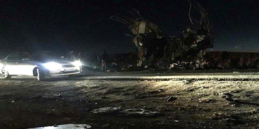 İran'da otobüse saldırı: 27 ölü